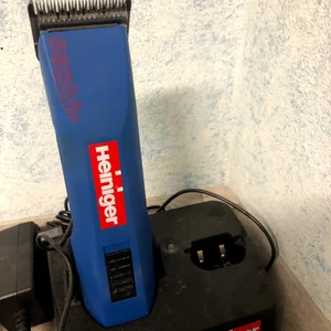 Bezdrátový stříhací strojek